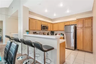 Photo #5: 2535080 Listing 