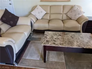 Photo #6: 2535086 Listing 