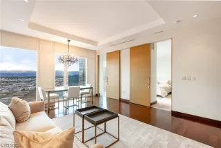 Photo #4: 2535113 Listing 