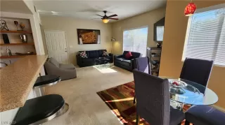 Photo #5: 2535180 Listing