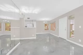 Photo #2: 2535214 Listing 