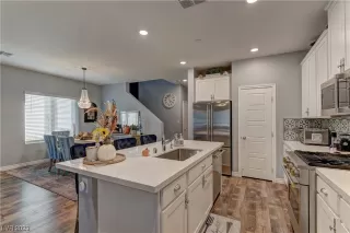 Photo #6: 2535220 Listing 