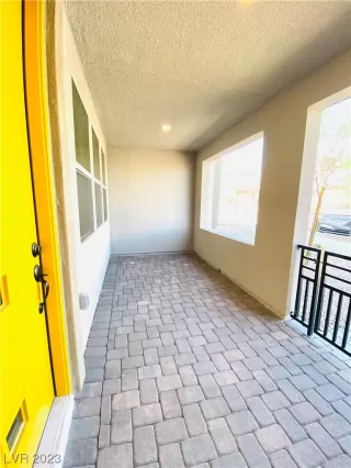 Photo #3: 2535249 Listing 