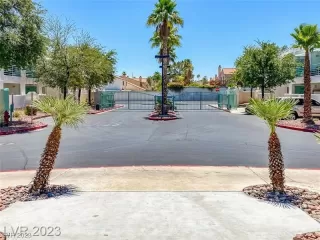 Photo #2: 2535251 Listing 