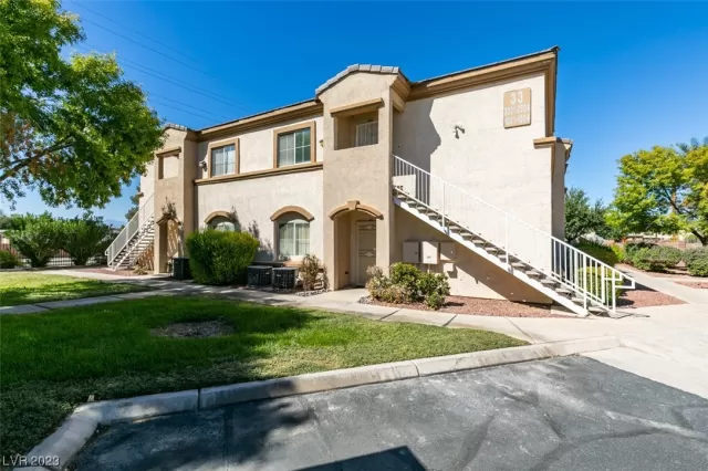 MLS: 2535285 Condo For Sale