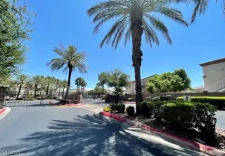 Photo #6: 2535296 Listing 