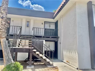 Photo #2: 2535315 Listing 