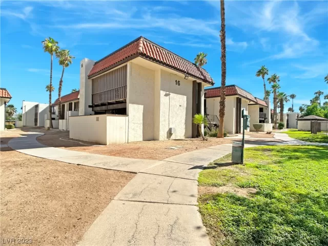 MLS: 2535332 Condo For Sale