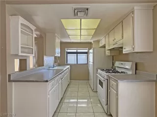 Photo #3: 2535332 Listing 