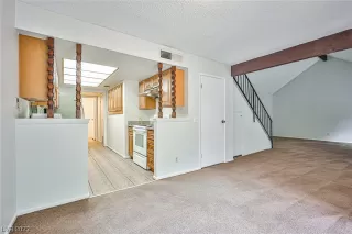 Photo #6: 2535354 Listing 