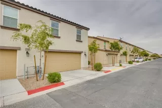 Photo #5: 2535358 Listing 