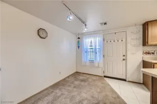 Photo #4: 2535383 Listing