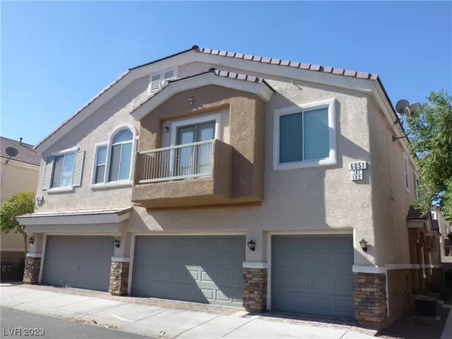 MLS: 2535391 Condo For Sale