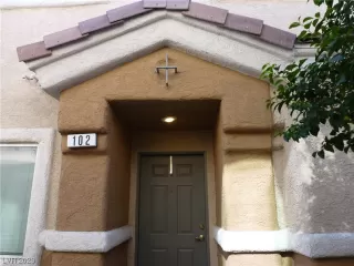 Photo #2: 2535391 Listing 