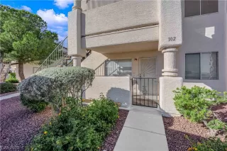 Photo #2: 2535392 Listing