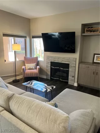 Photo #4: 2535456 Listing 