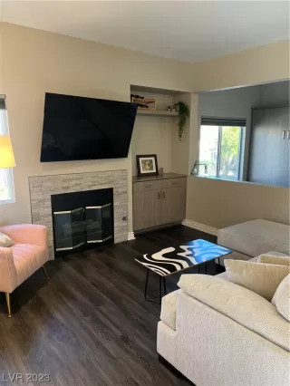 Photo #5: 2535456 Listing 