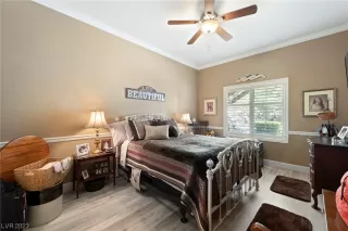 Photo #6: 2535483 Listing