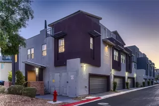 Photo #2: 2535492 Listing