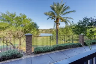 Photo #4: 2535512 Listing