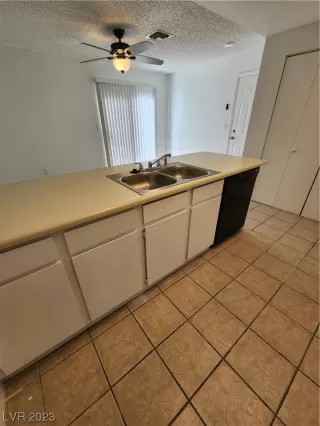 Photo #4: 2535513 Listing 