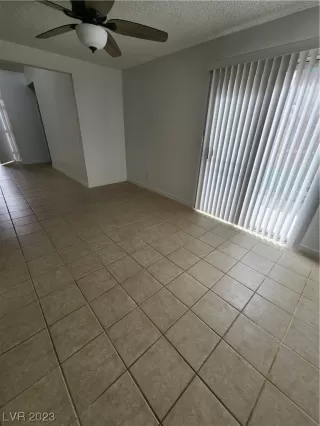 Photo #5: 2535513 Listing 