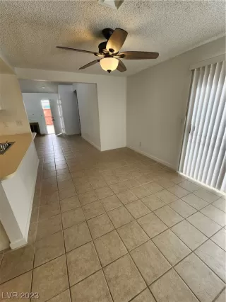Photo #6: 2535513 Listing 
