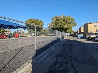 Photo #3: 2535526 Listing