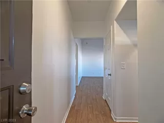 Photo #3: 2535537 Listing