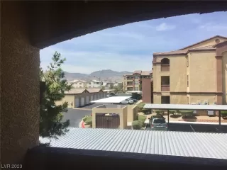 Photo #3: 2535562 Listing