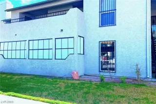 Photo #1: 2535565 Listing