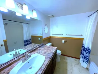 Photo #5: 2535565 Listing