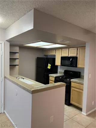 Photo #3: 2535622 Listing 