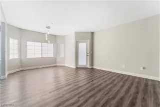 Photo #4: 2535684 Listing 