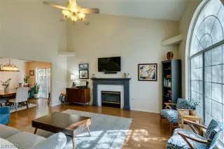 Photo #3: 2535710 Listing 