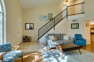 Photo #5: 2535710 Listing 