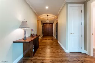 Photo #5: 2535722 Listing 