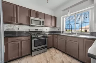 Photo #6: 2535734 Listing 