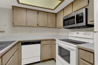 Photo #4: 2535738 Listing 