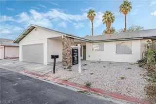 Photo #1: 2535740 Listing 