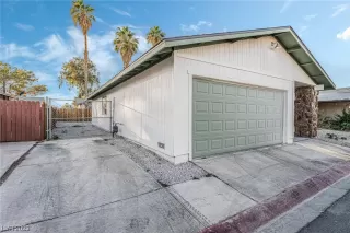 Photo #2: 2535740 Listing 