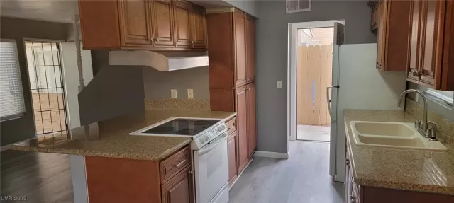 MLS: 2535743 Condo For Sale
