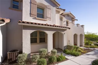 Photo #2: 2535761 Listing 