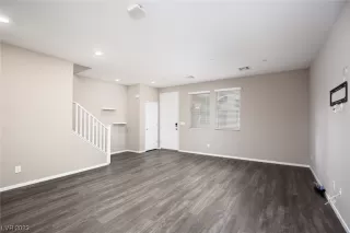 Photo #3: 2535761 Listing 