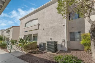 Photo #1: 2535769 Listing