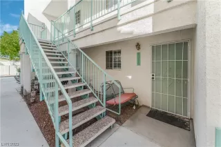 Photo #3: 2535769 Listing