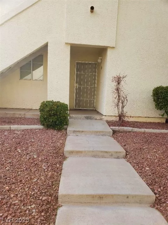 MLS: 2535840 Condo For Sale
