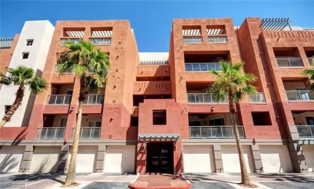 MLS: 2535859 Condo For Sale