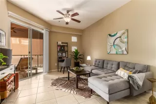 Photo #4: 2535859 Listing 