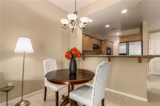 Photo #5: 2535859 Listing 